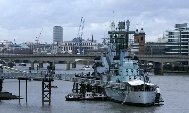 okręt wojenny HMS Belfast